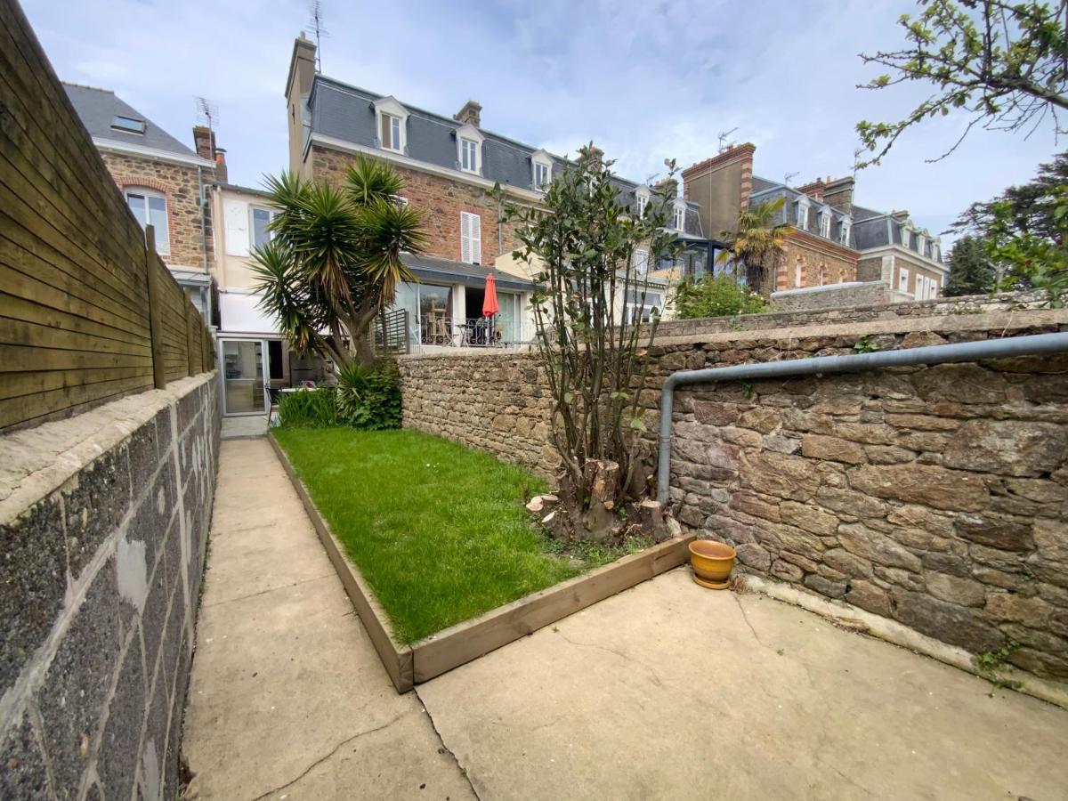 Maison Bord De Mer « Le Bateau Ivre » Saint-Malo Bagian luar foto